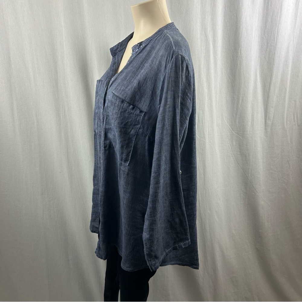 Made In Italy Blue Linen Button Down Blouse with Roll-tab Sleeves M - Picture 4 of 11